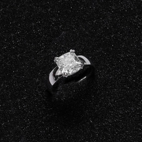 3.51ct Diamond Whitegold Ring   VVS2