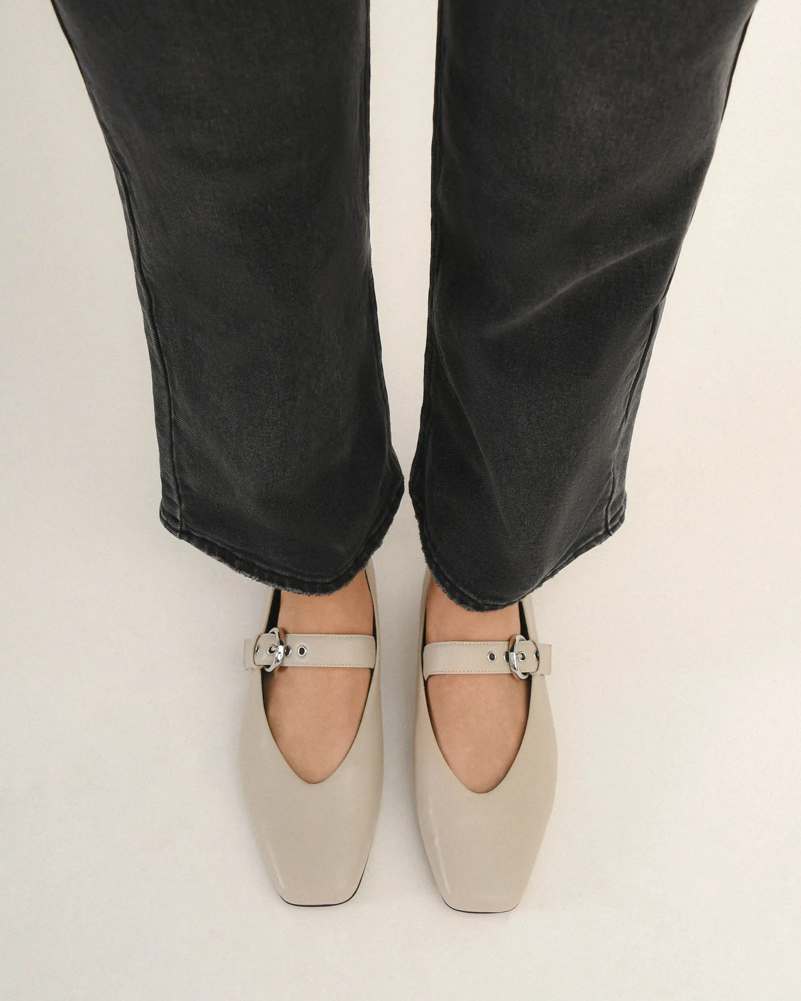 ANNABELLE CASUAL FLATS KNOCHENLEDER