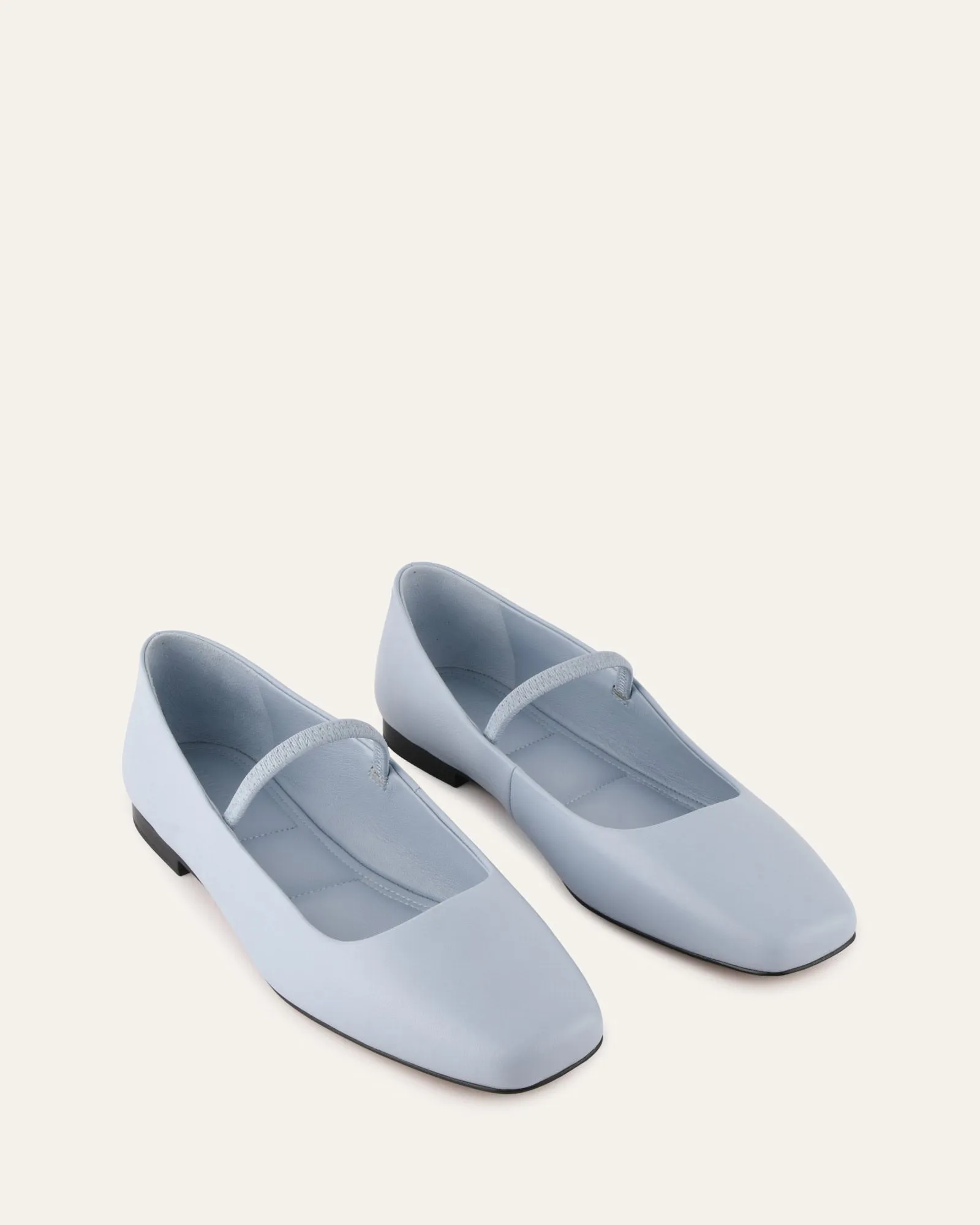 AVERY CASUAL FLATS NEBELBLAU LEDER