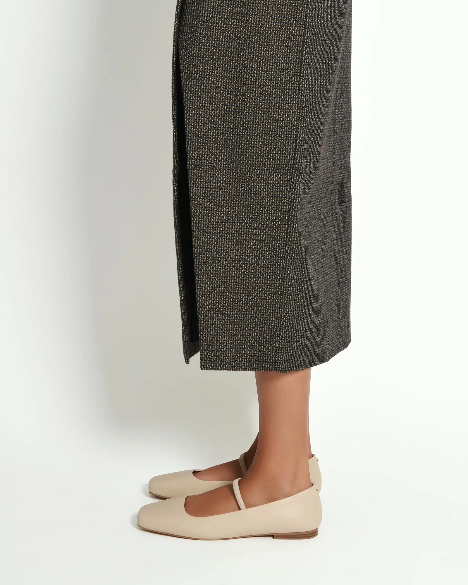 AVERY CASUAL FLATS SAND LEDER