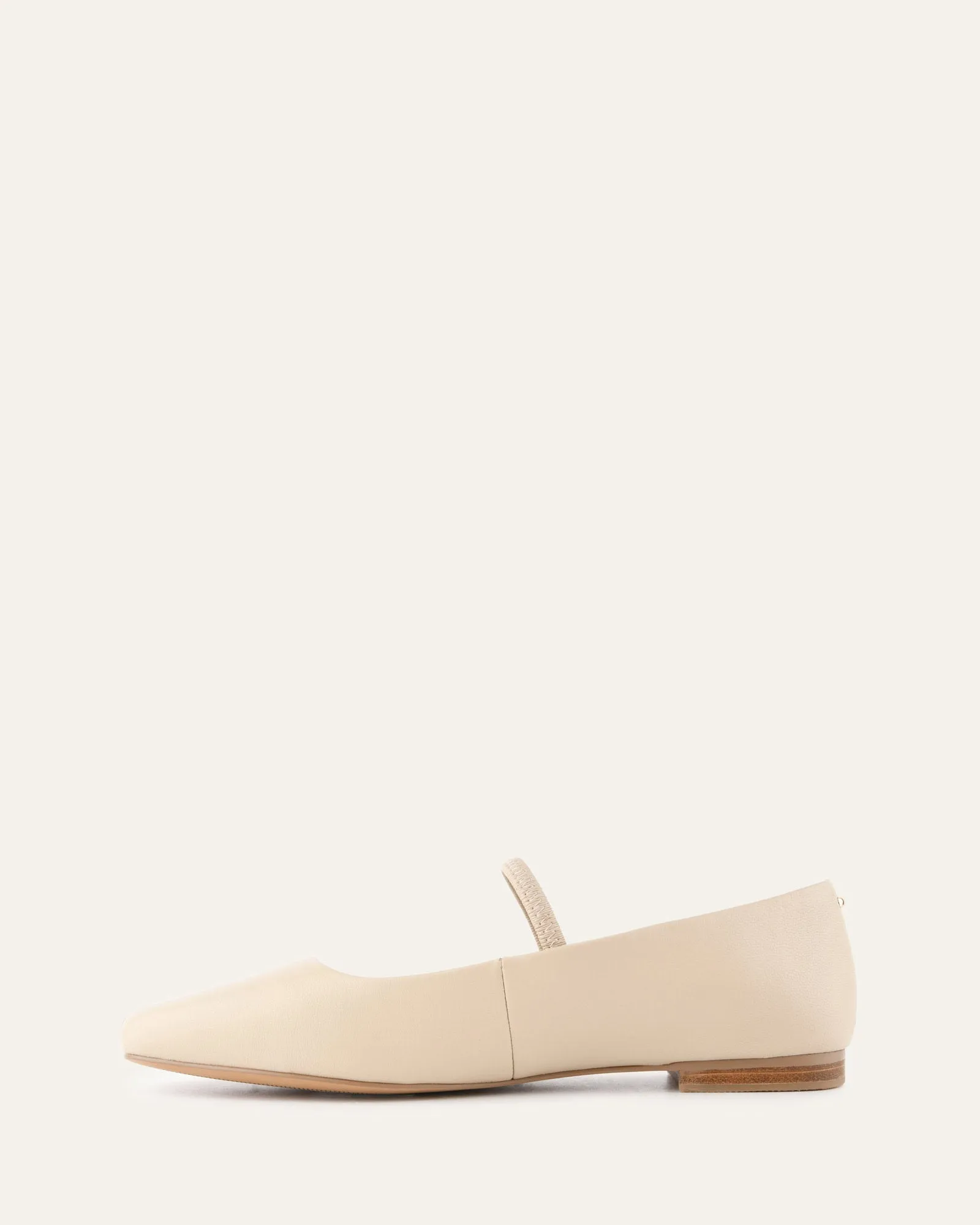 AVERY CASUAL FLATS SAND LEDER