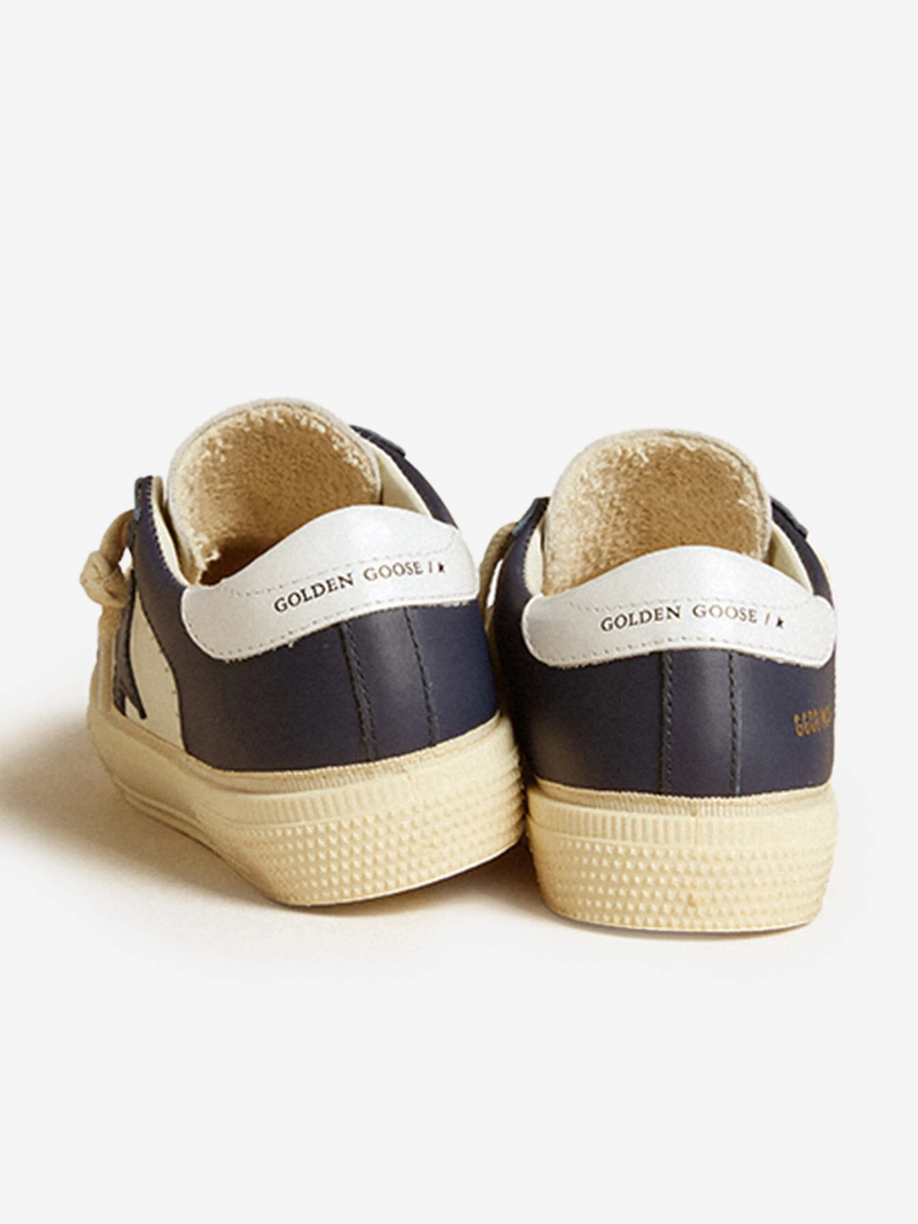 Jungen Leder-Doppelviertel- und Zehen-May-Turnschuhe in Blau