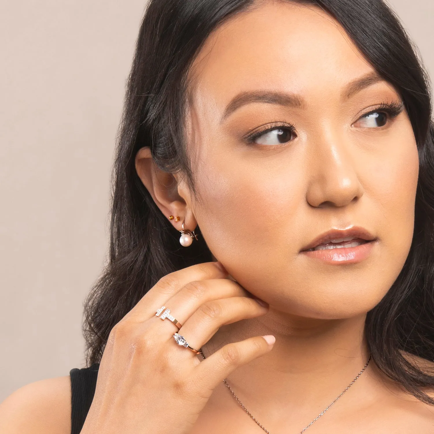 Cassie 18k Weißgold plattierte Perlen Ohrringe mit Swarovski Kristallen