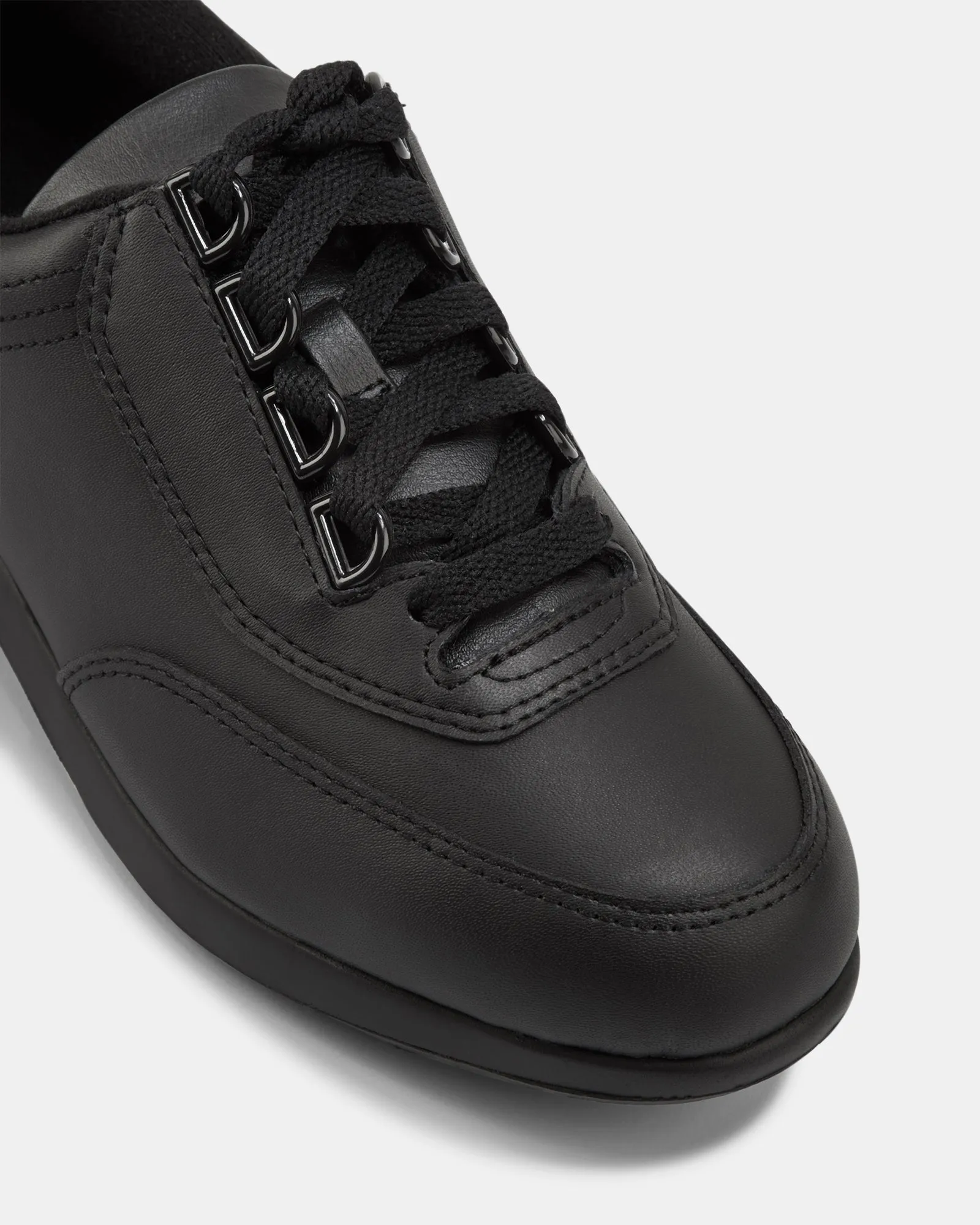 Klassischer Walker Black