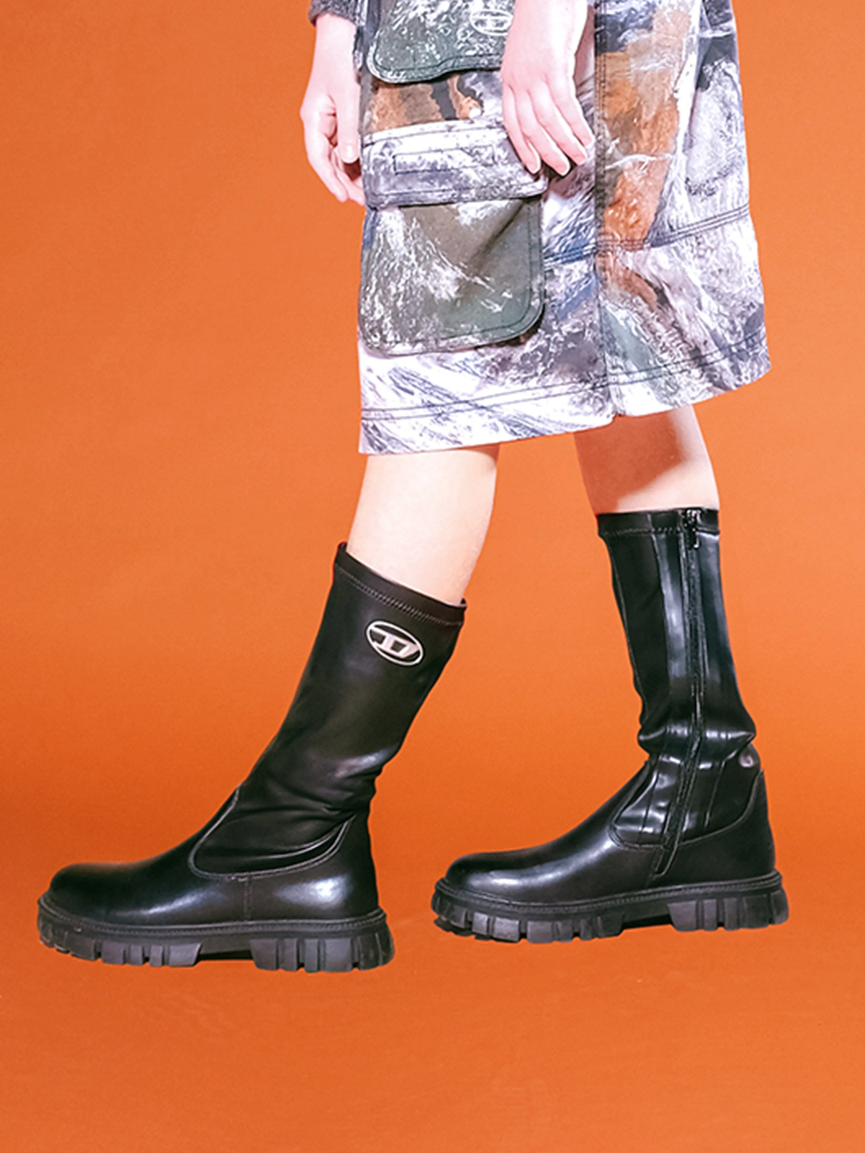 Diesel Girls Leder Logo Stiefel in Schwarz