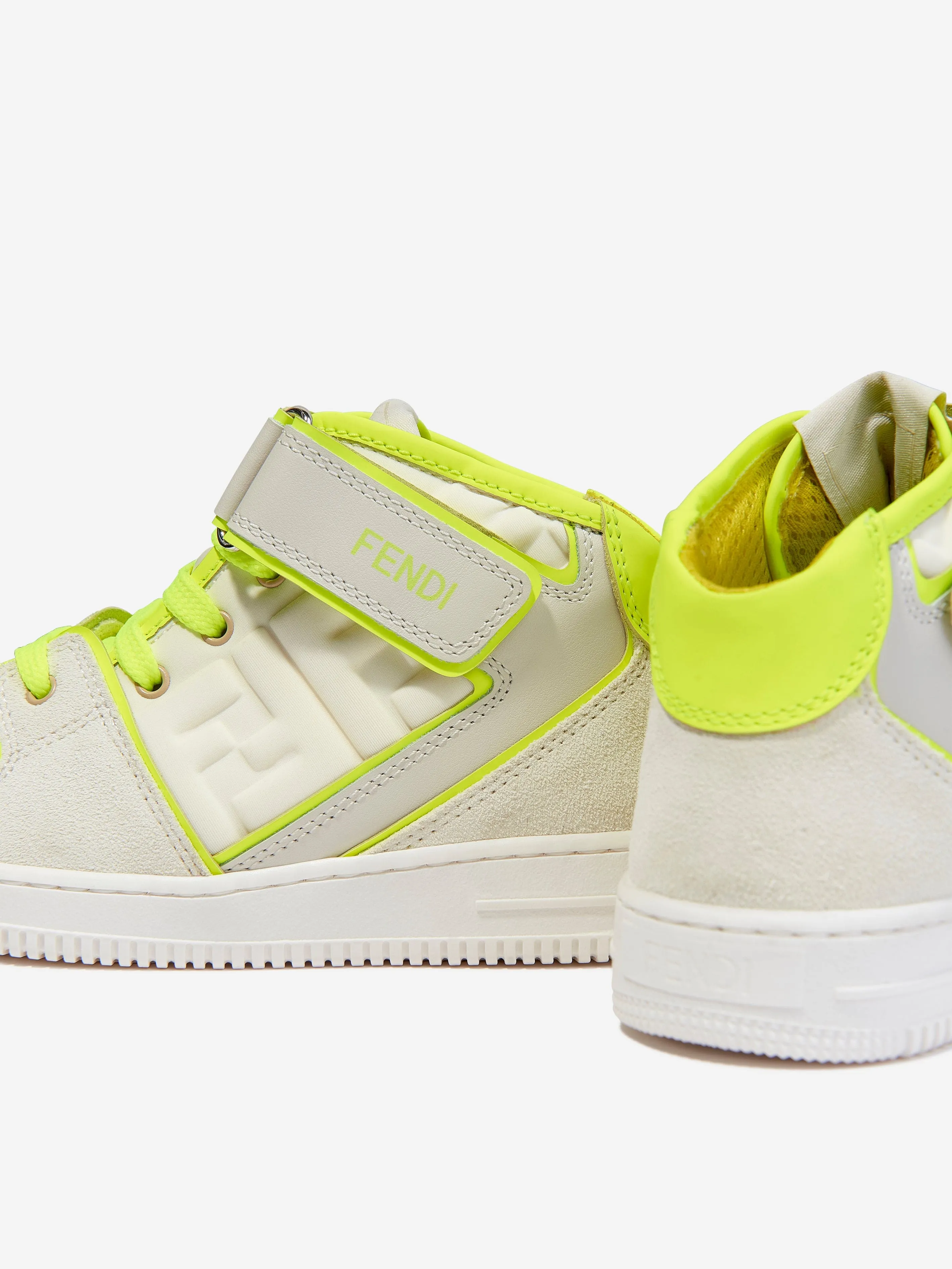Fendi Kids Leder-Logo-Sneaker in Elfenbein