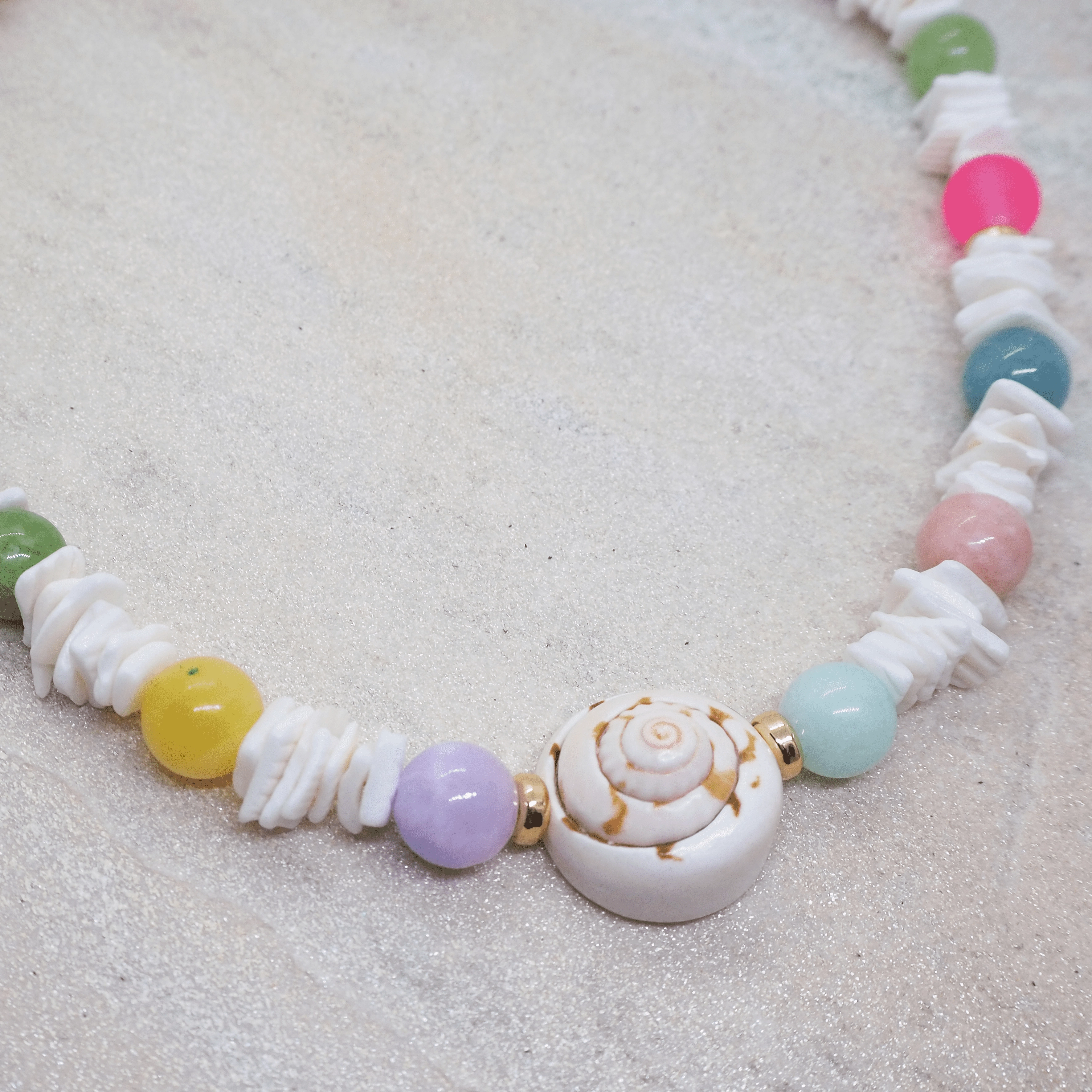 FLORES NECKLACE