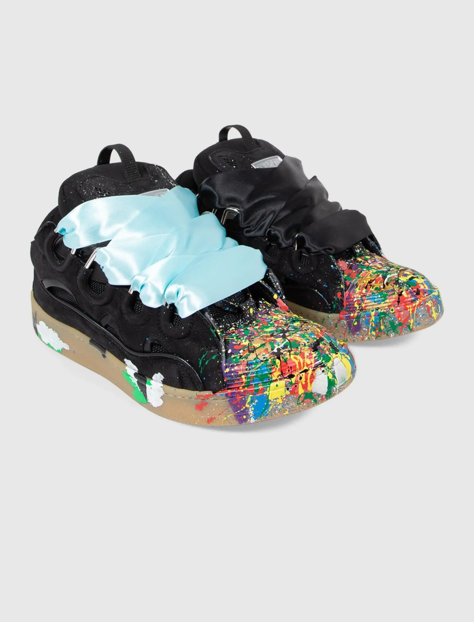 GALLERY DEPT. BEMALTE BORDSTEIN-SNEAKER