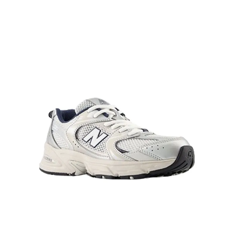 Grundschule New Balance 530 Sommernebel mit Nimbuswolke und nb marine GR530KA