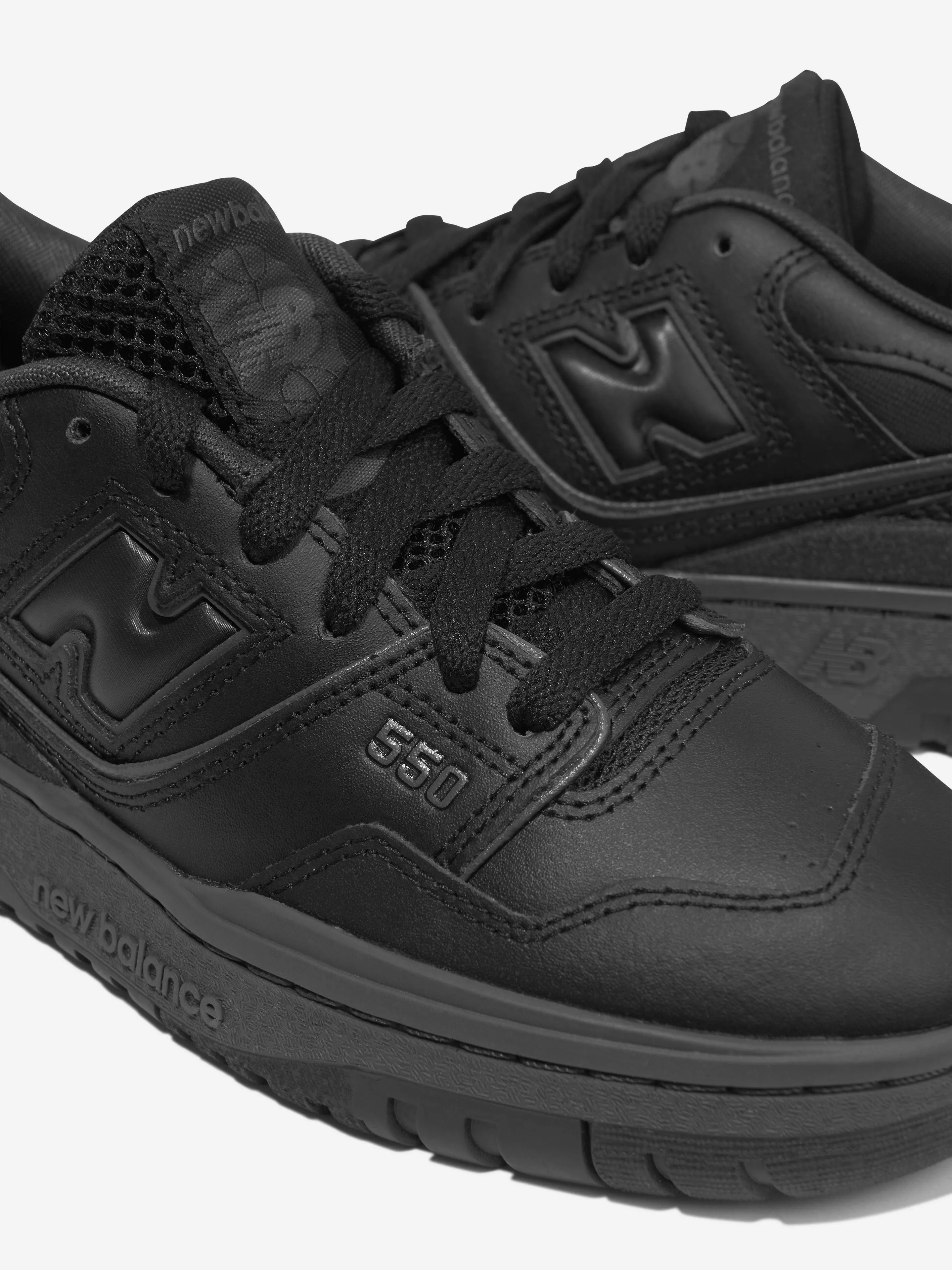 Kids B550 Turnschuhe in Schwarz