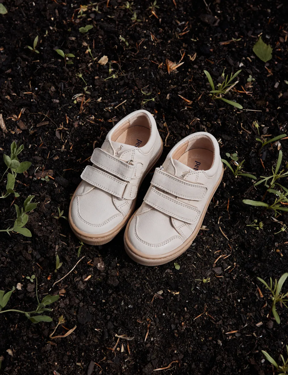 Niedrige Sneaker - Creme