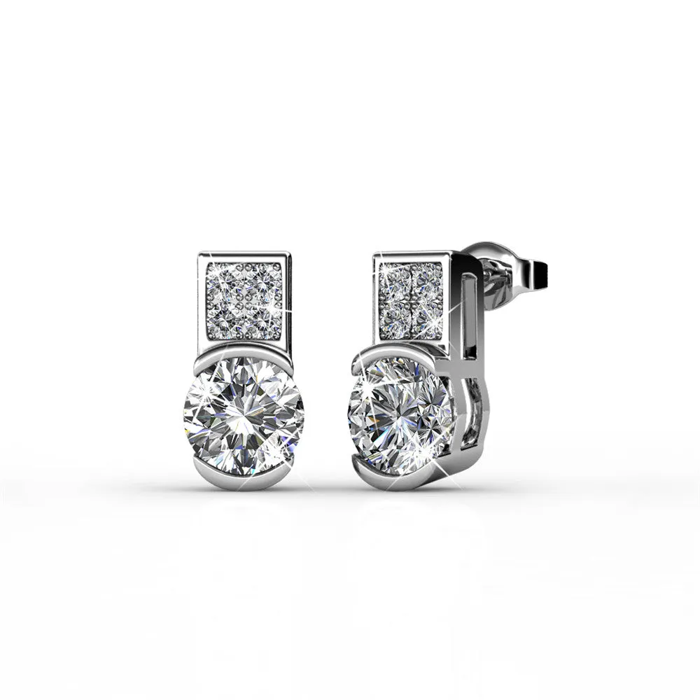 Luxe Swarovski Schmuck Laya 18k Weißgold beschichtete Steckerohrringe mit Swarovski Kristallen — Endgültiger Verkauf