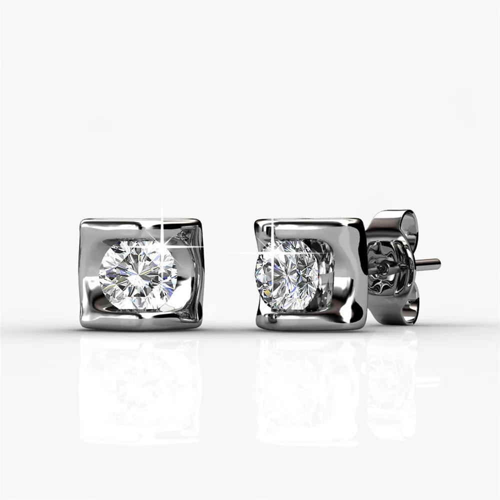 Luxe Swarovski Schmuck Lindsey Ohrstecker mit Herz aus 18 Karat Weißgold und Swarovski Kristallen - Endgültiger Verkauf