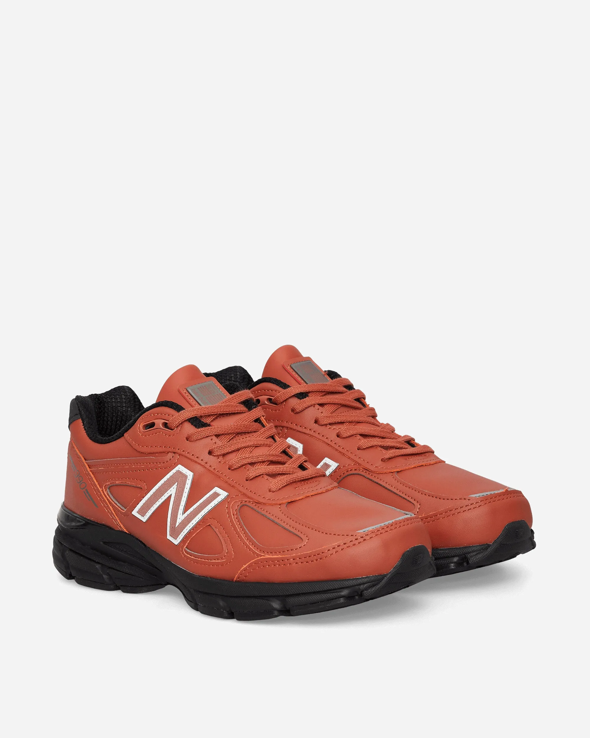 In den USA hergestellte 990v4 Sneakers in Mahagoni