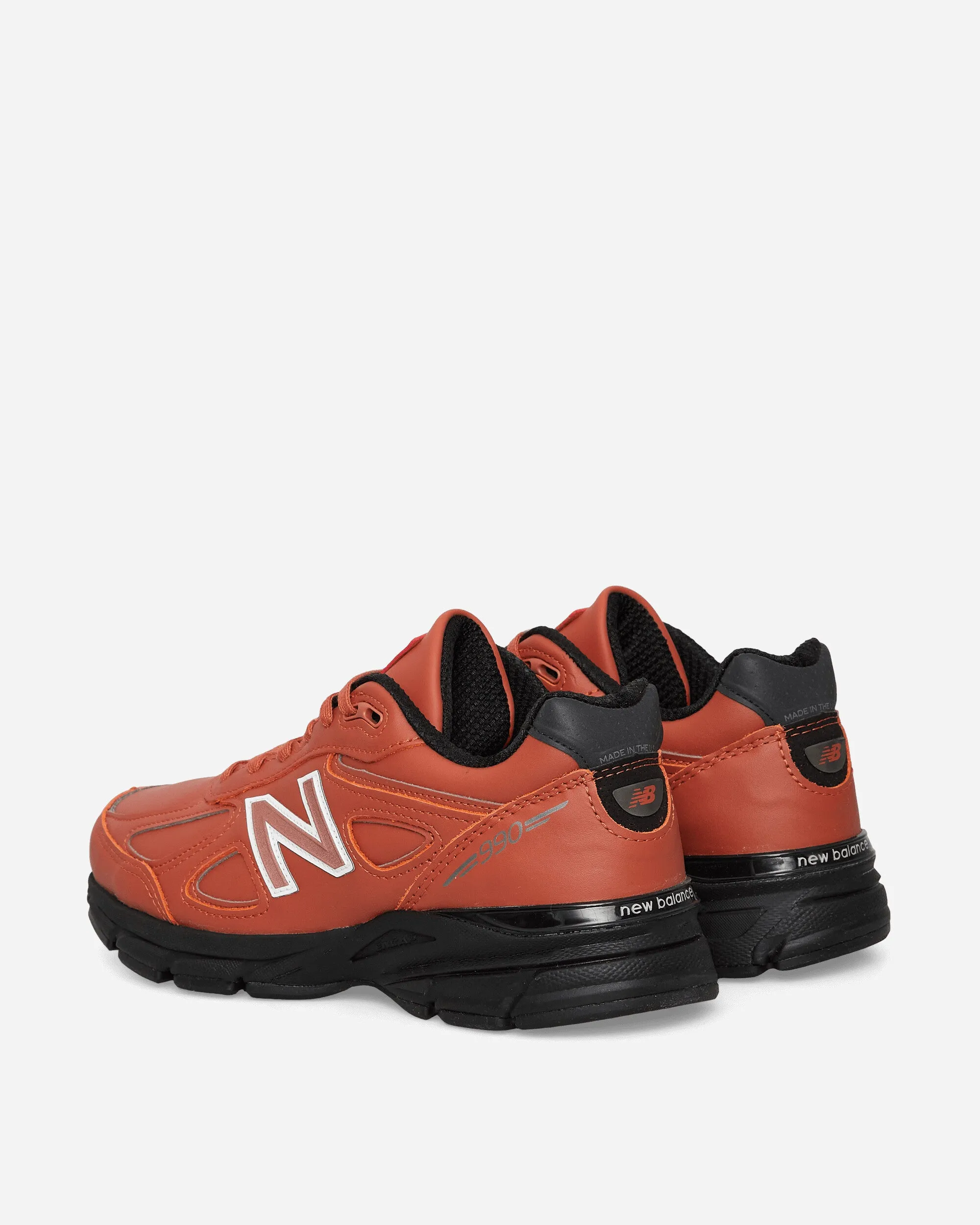 In den USA hergestellte 990v4 Sneakers in Mahagoni