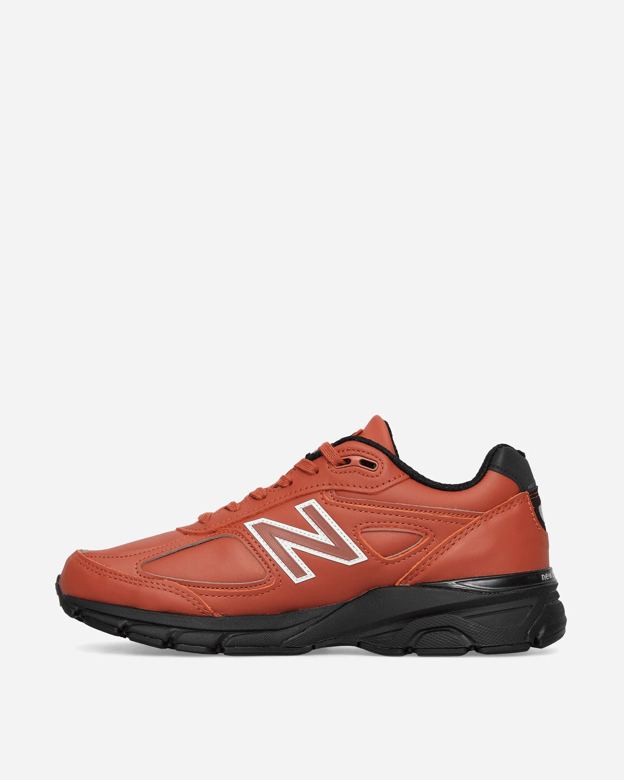 In den USA hergestellte 990v4 Sneakers in Mahagoni