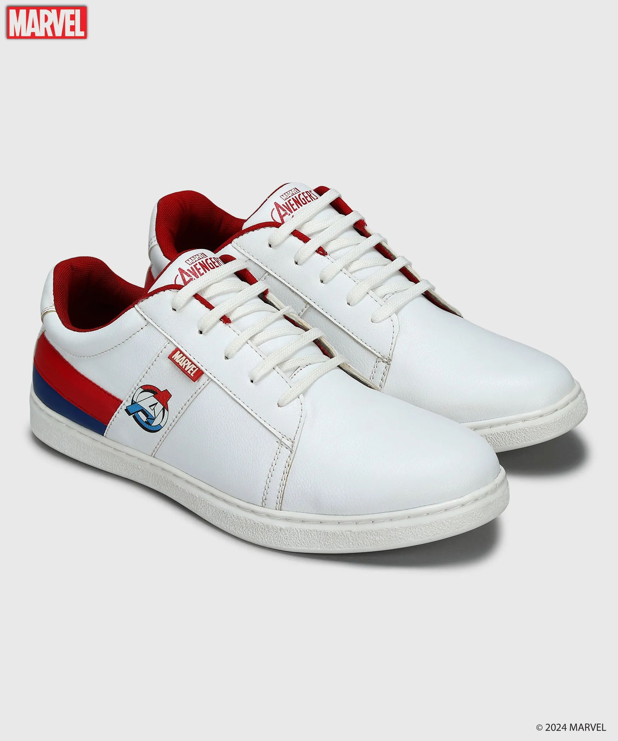 Marvel Herren Weiße Freizeit-Sneaker | Gepolstert & Schnürung Outdoor-Stil