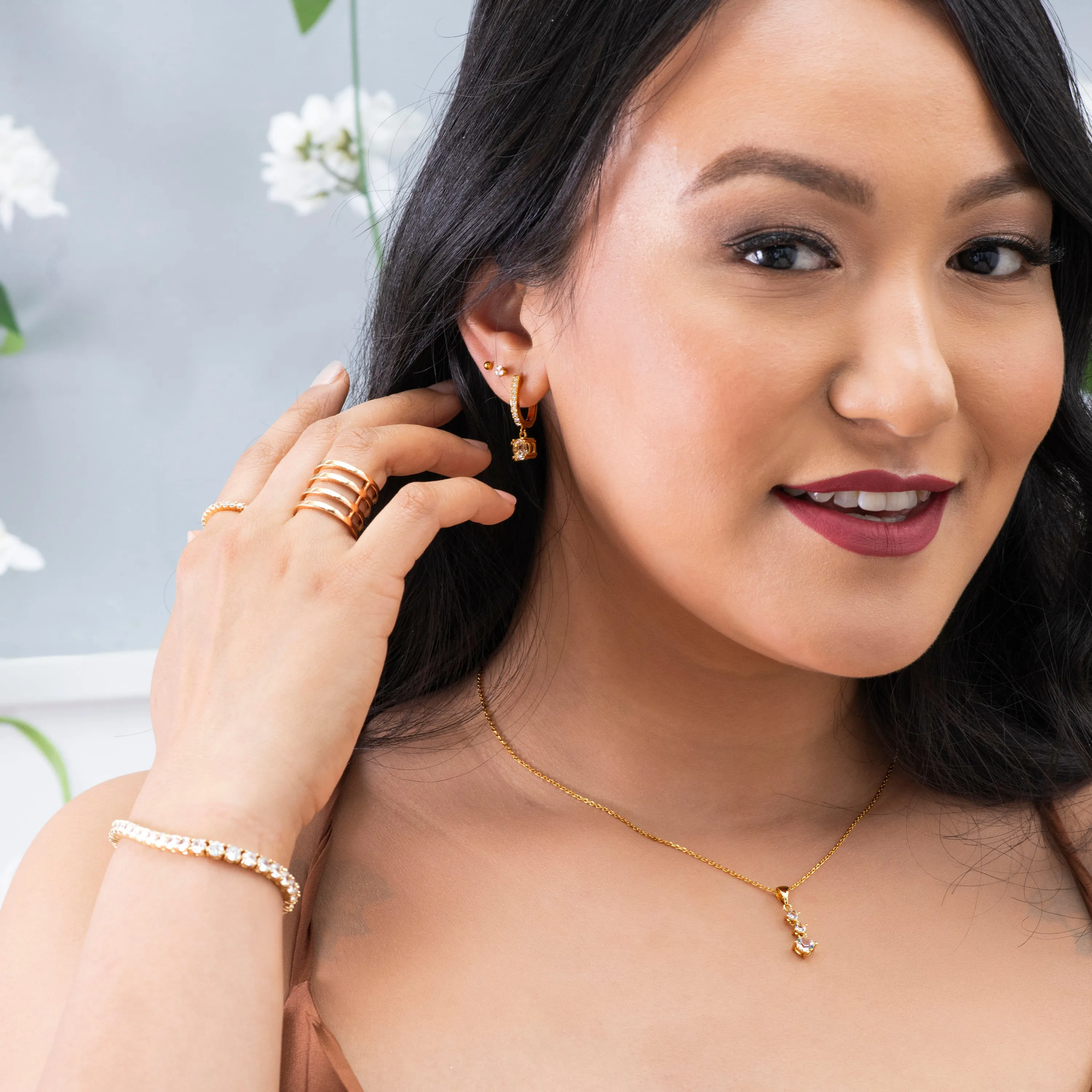 McKenzie 18k Weißgold plattierte Tropfen-Ohrringe mit Swarovski-Kristallen