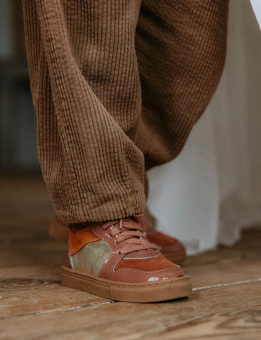 Berg-Sneaker-Schnürsenkel - Rosenton Lackleder