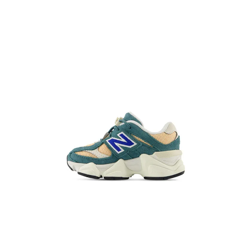New Balance 9060 Kleinkinder & Babys Fichte/Violett/Beige IV9060VD