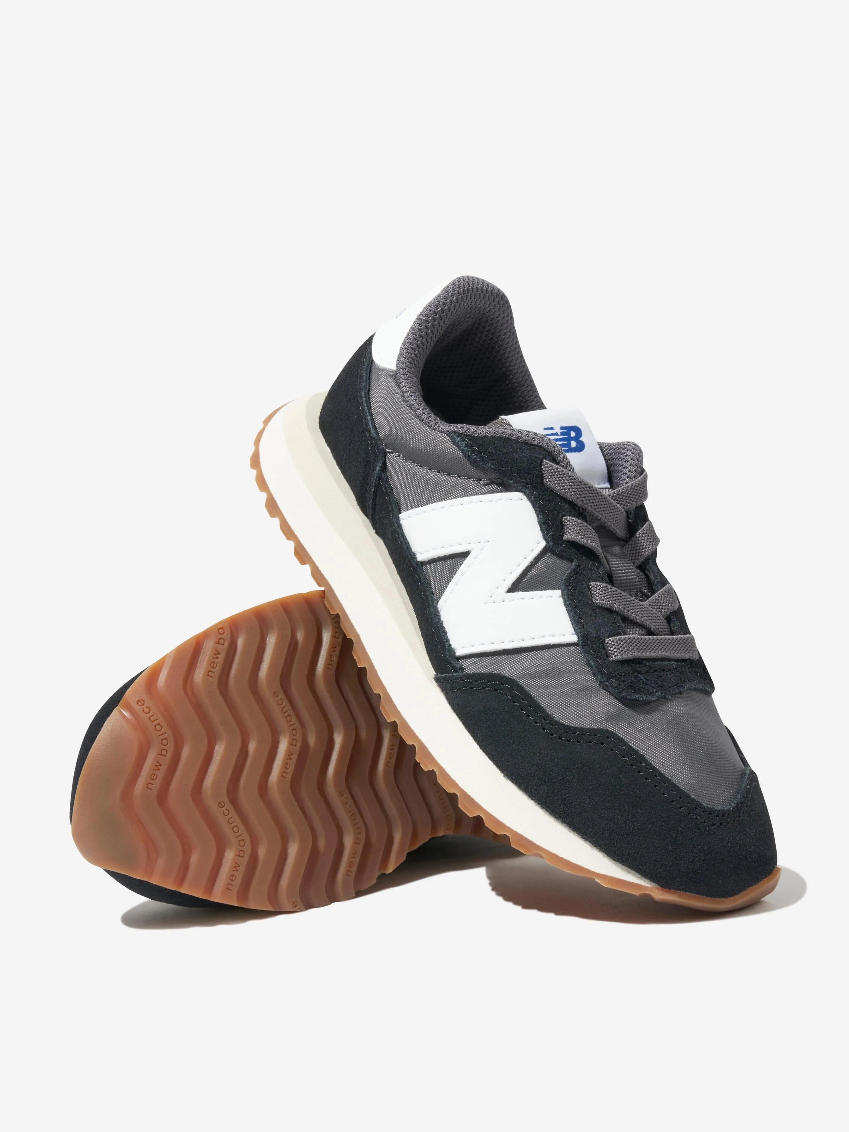New Balance Kids 237 Schnürschuhe mit Logo in Schwarz