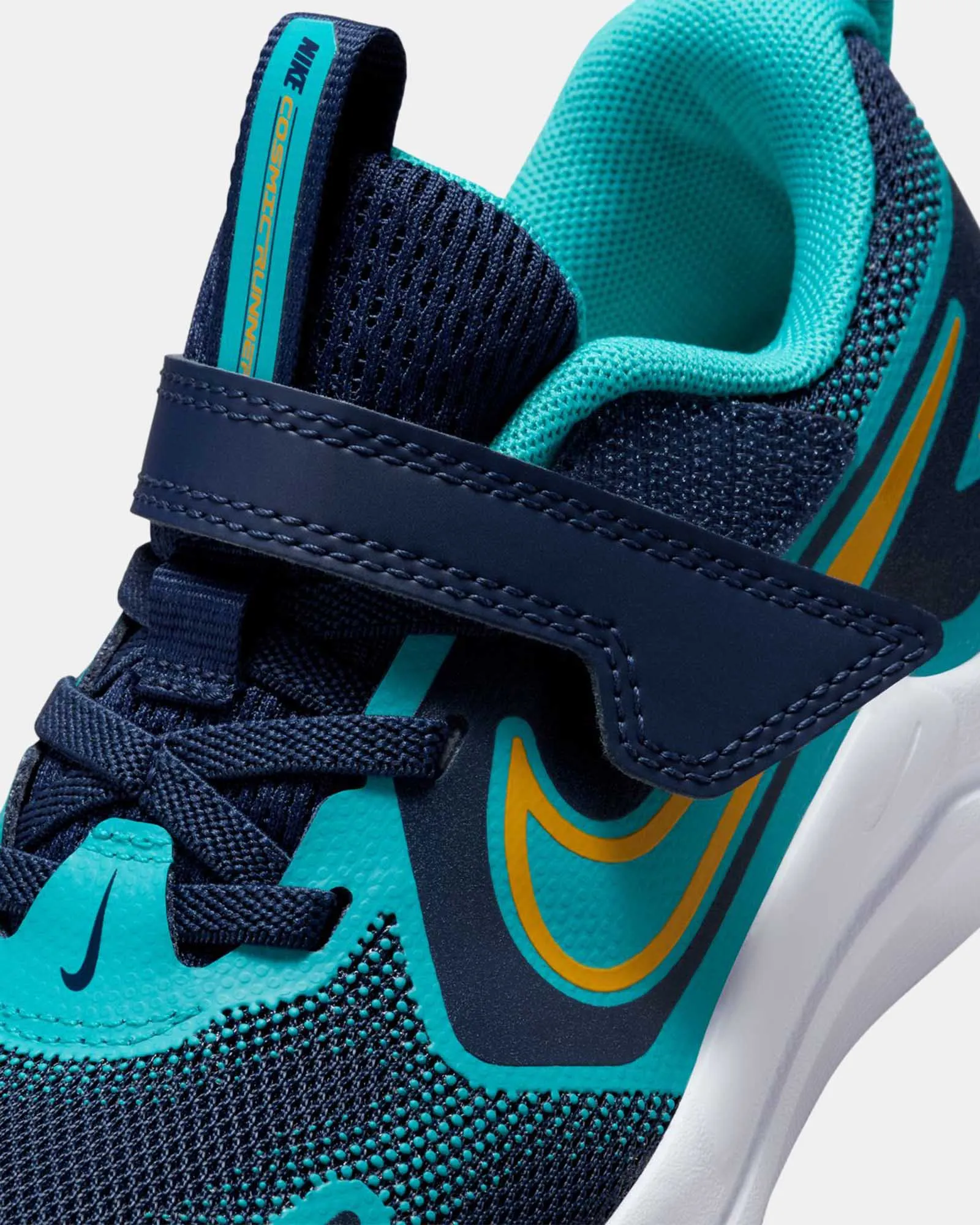 Nike Kinder Schuhe Cosmic Runner Ps B Mitternacht/Orangenschale/Kaktus