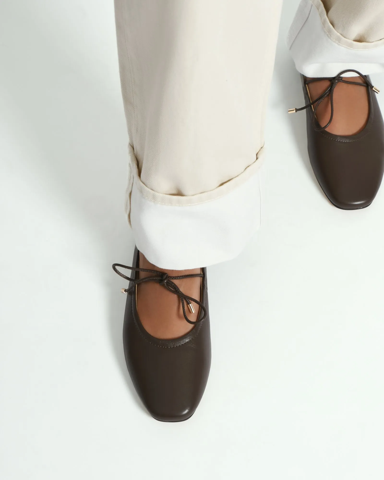PETAL CASUAL FLATS DUNKELROGGEN LEDER