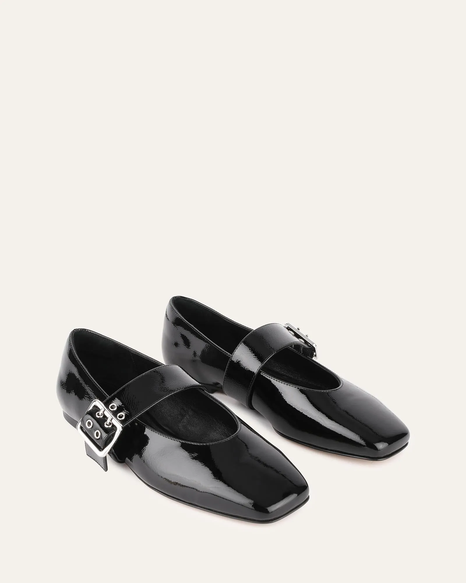 SARAH CASUAL FLATS SCHWARZ KREMPELNDES GLANZLEDER