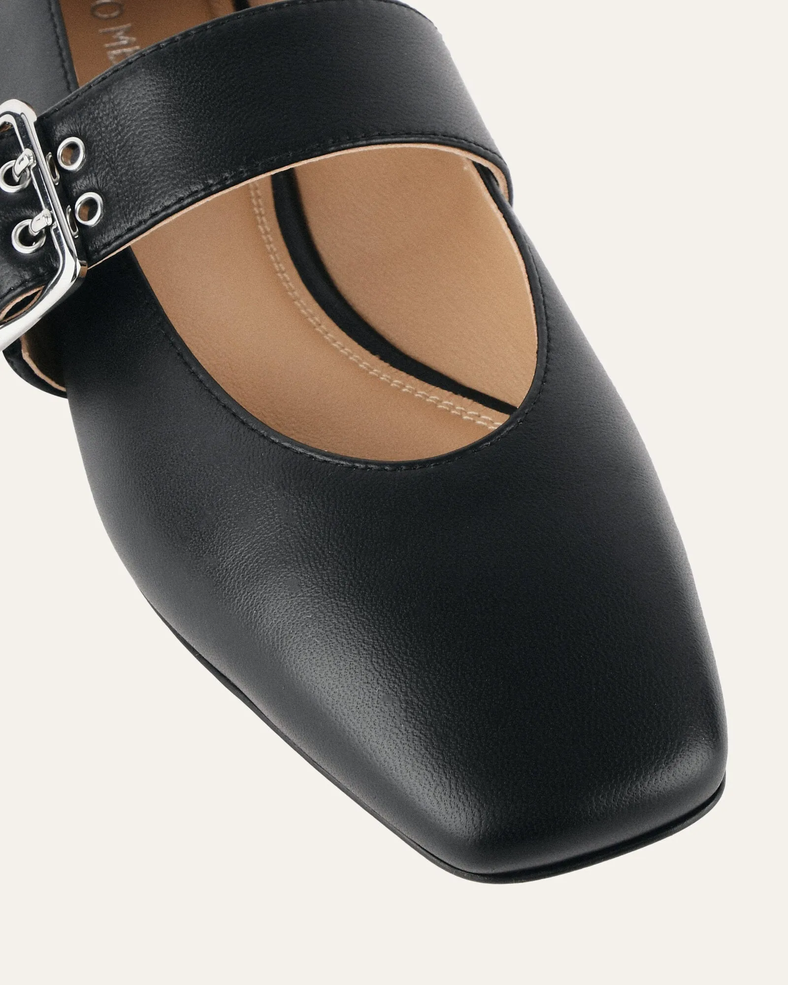 SARAH CASUAL FLATS SCHWARZES LEDER