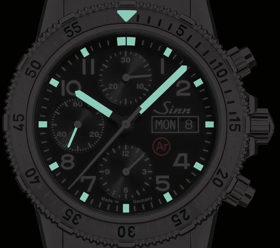 Sinn Uhren Sinn 206 St Ar Vintage Schwarz mit Roter Uhr