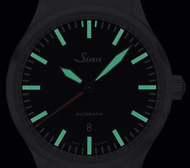 Sinn Uhren Sinn 836 Vintage Schwarz mit Roter Uhr