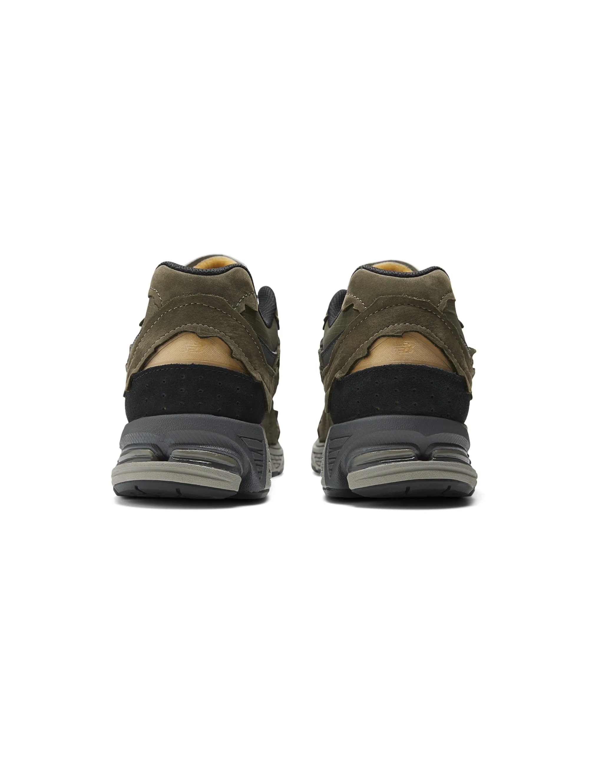 Sneaker in Wildleder Retrò 2002R Grün