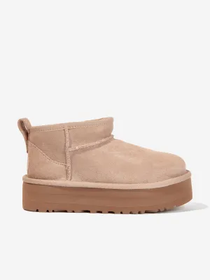 UGG Mädchen Classic Ultra Mini Plateau Stiefel in Beige