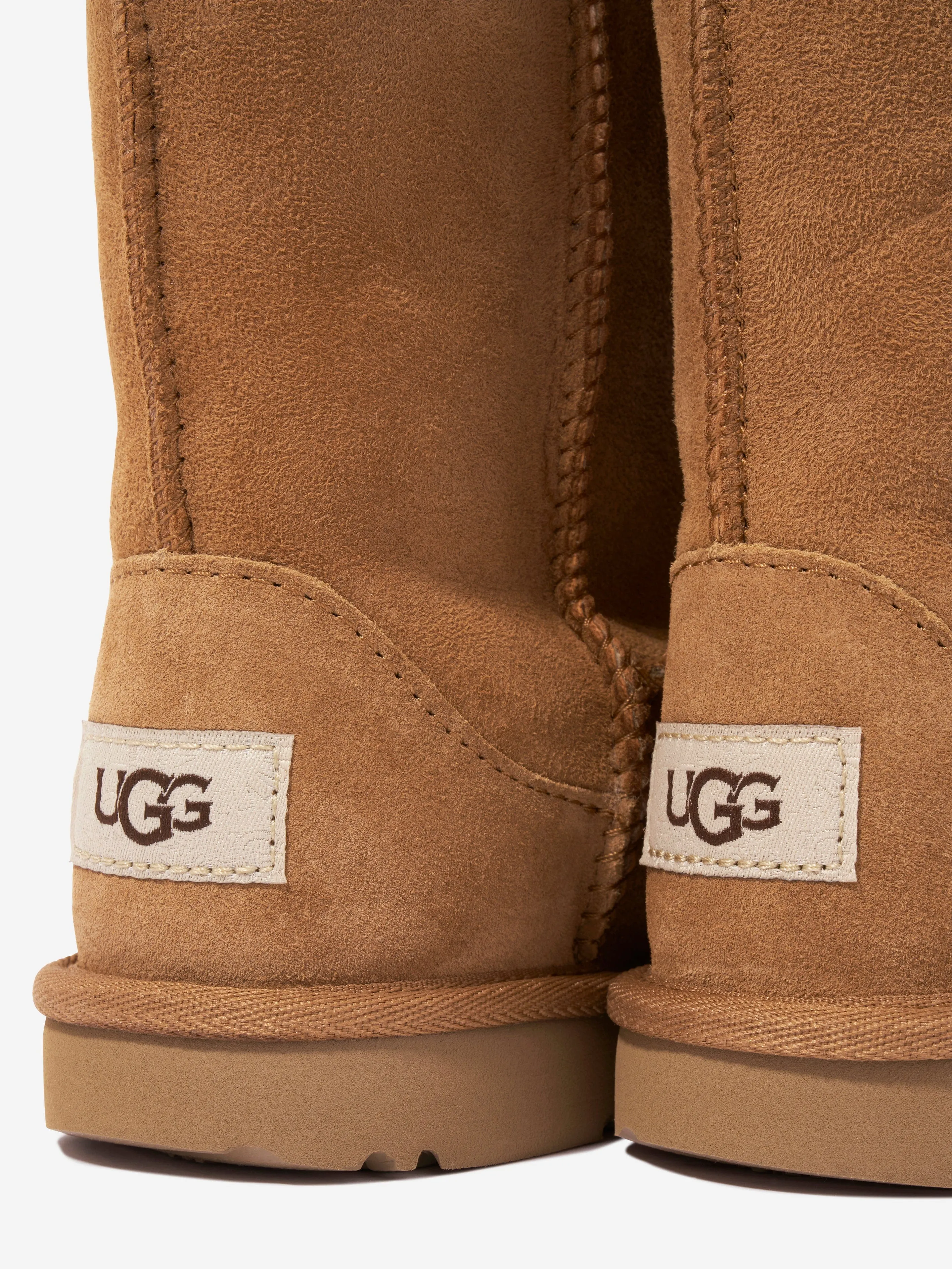 UGG Kids Classic II Stiefel in Braun