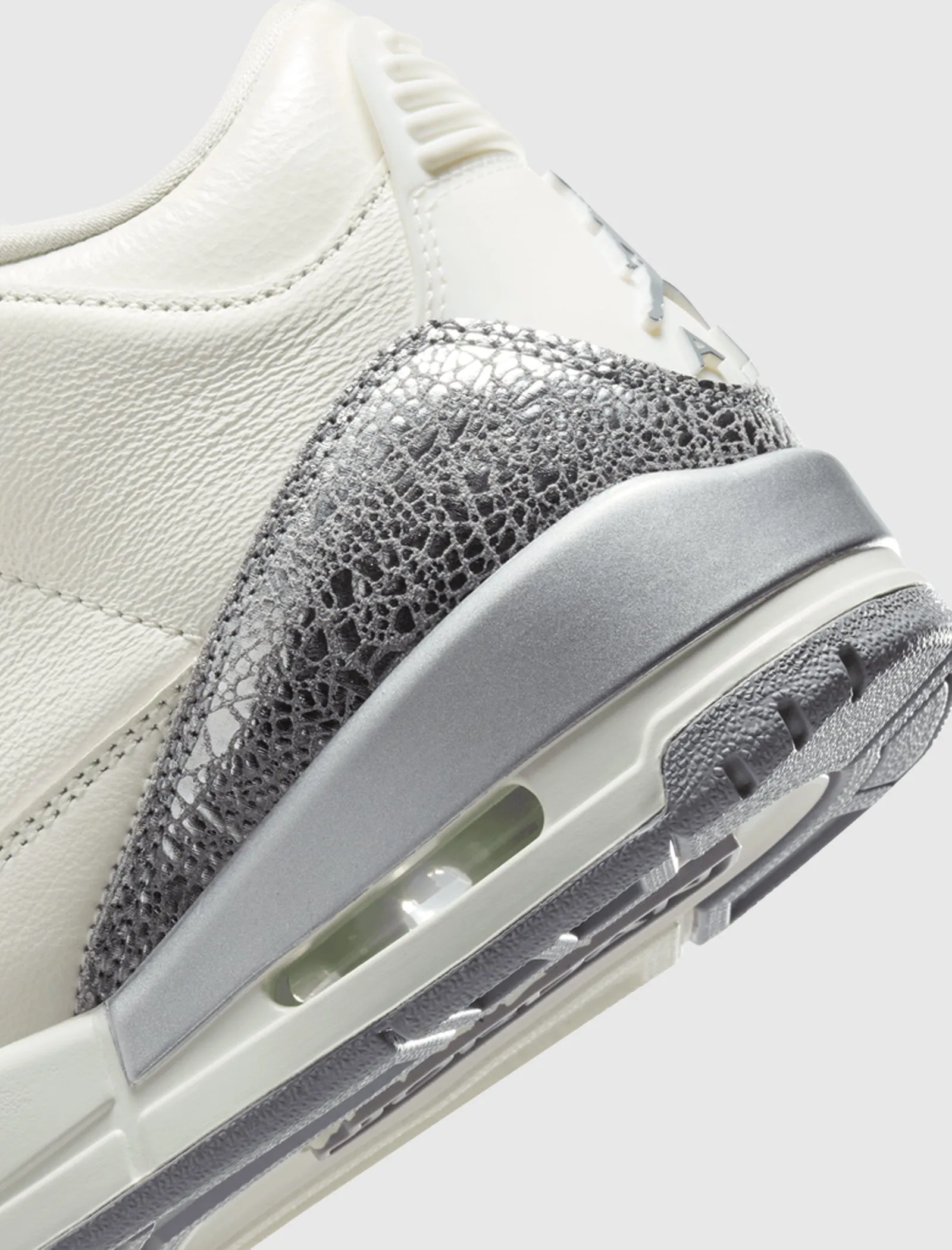 Damen AIR JORDAN 3 RETRO 