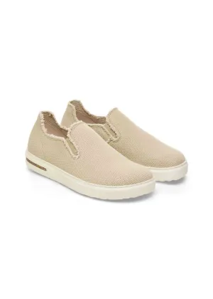 Damens Bend Decon Slip-On Sneakers in Sandcastle